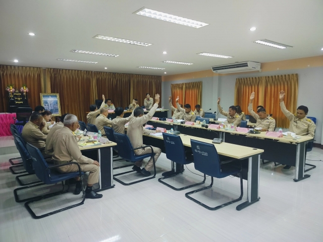 การประชุมสภาเทศบาลตำบลหลักช้าง 🎉สมัยวิสามัญครั้งที่ ๑ สมัยที่ ๑ ประจำปี พ.ศ.๒๕๖๘